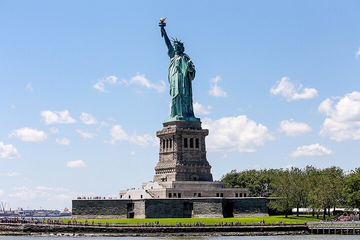 Tour guiado pela Estátua da Liberdade e Ellis Island em Nova Iorque, foto 25 | wizardtrip