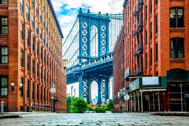 NYC Bus Tour of Brooklyn, Bronx, Queens: Art, Food & Sports | wizardtrip