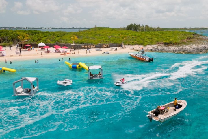 Nassau Zwemmende Varkens: Snorkelen, Lunch & Private Beach Club | wizardtrip