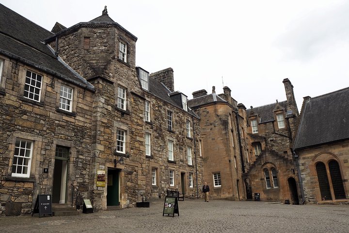 Historische tour door Schotland met bezoek aan Dunfermline Abbey, Stirling Castle en Rosslyn Chapel, foto 7 | wizardtrip