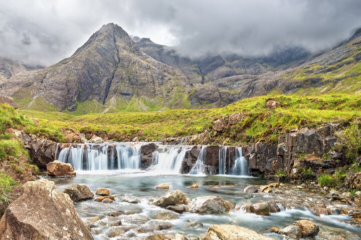 Day tour to Isle of Skye and Fairy Pools from Inverness | wizardtrip