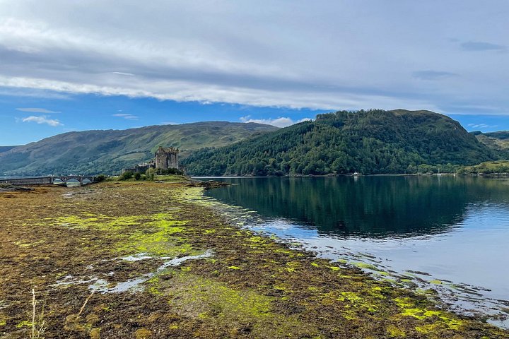 Excursión panorámica de un día a la Isla de Skye desde Inverness, con el lago Ness, el castillo de Eilean Donan y las Fairy Pools, foto 6 | wizardtrip