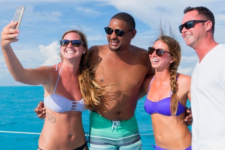 Key West watersports adventure featuring parasailing, jet skiing, banana boat, and water park, photo 11 | wizardtrip