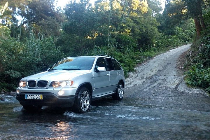Off-road jeep tour die de kraterrand en meren van Sete Cidades in Ponta Delgada, Azoren, verkent, foto 16 | wizardtrip