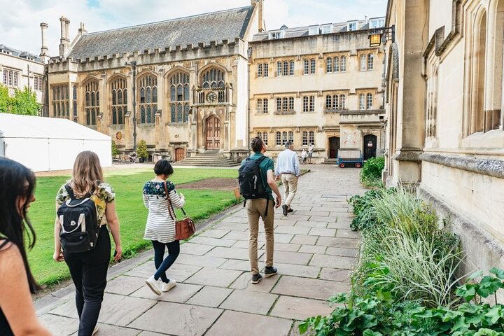 オックスフォードの歴史的な中心部と大学のガイド付きウォーキングツアー、写真7 | wizardtrip