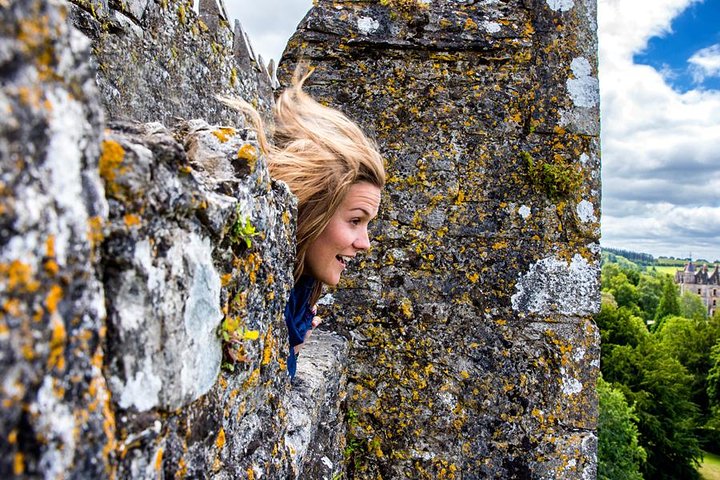 Excursión de un día desde Dublín para explorar tres castillos históricos irlandeses: Blarney Castle, Rock of Cashel y Cahir Castle, foto 7 | wizardtrip
