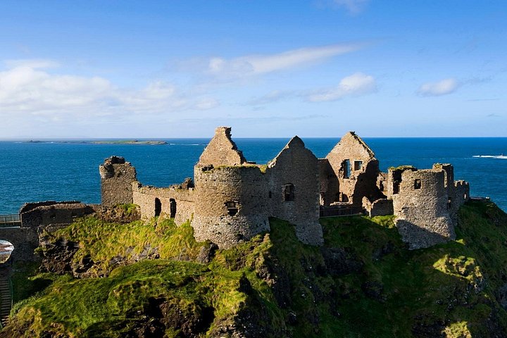 Full-day tour from Dublin to Belfast, visiting the Titanic Experience, Dunluce Castle, and the Giant's Causeway, photo 13 | wizardtrip