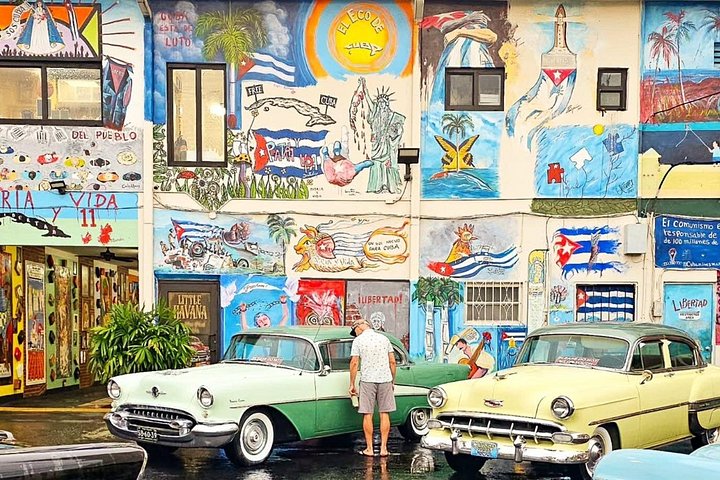 Eine lebendige Food- und Walking-Tour durch das kulturelle Herz von Little Havana in Miami, Foto 16 | wizardtrip
