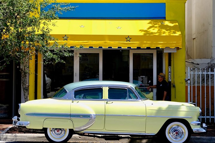 Eine lebendige Food- und Walking-Tour durch das kulturelle Herz von Little Havana in Miami, Foto 22 | wizardtrip