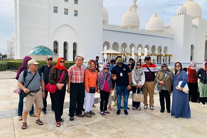 Heldagstur til Abu Dhabi fra Dubai med Grand Mosque og byens vartegn, foto 20 | wizardtrip
