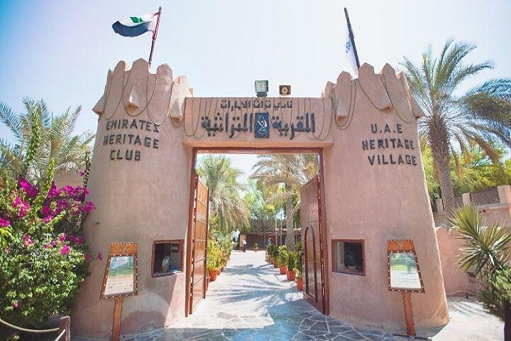 Private geführte Tour zu den Wahrzeichen von Abu Dhabi, einschließlich Moscheen und Palästen, mit Abholung vom Hotel in Dubai, Foto 9 | wizardtrip