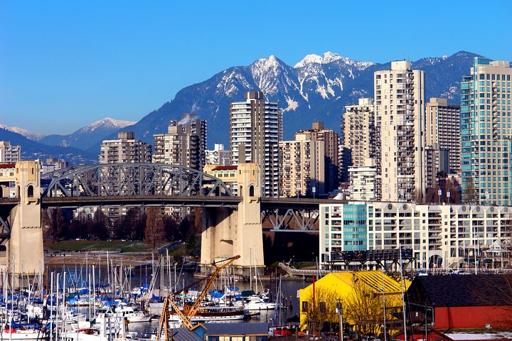 Tour por la ciudad de Vancouver con el Puente Colgante de Capilano, Stanley Park y Granville Island, foto 12 | wizardtrip