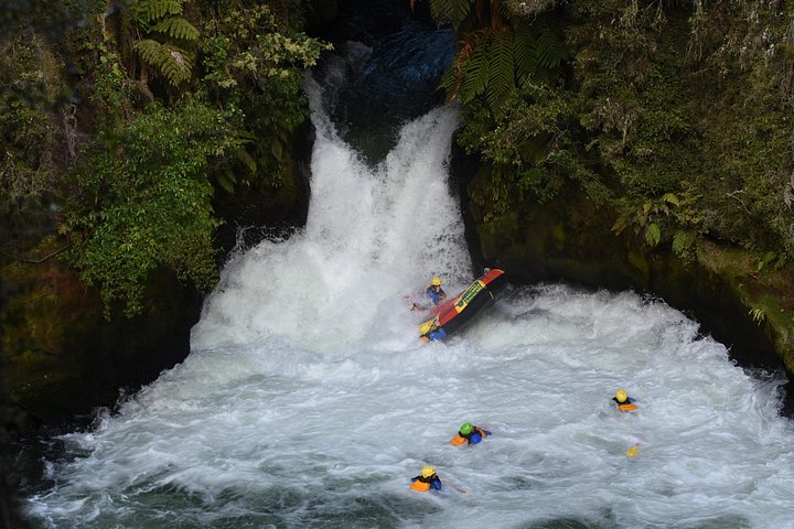 Aufregendes Wildwasser-Rafting-Abenteuer auf den Kaituna-Kaskaden in Tauranga, Neuseeland, Foto 14 | wizardtrip