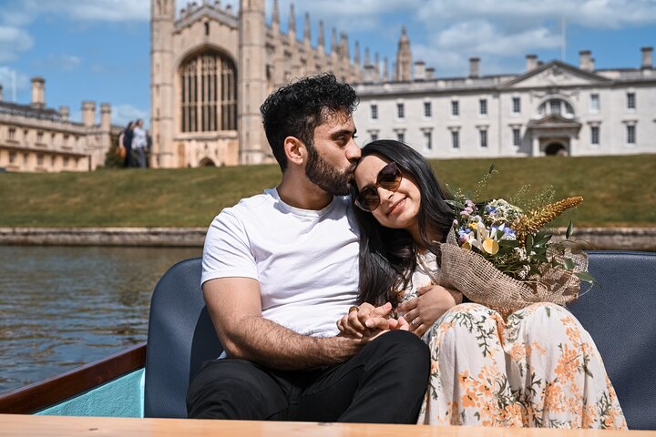 Passeio de barco partilhado no Rio Cam em Cambridge, Inglaterra, foto 9 | wizardtrip