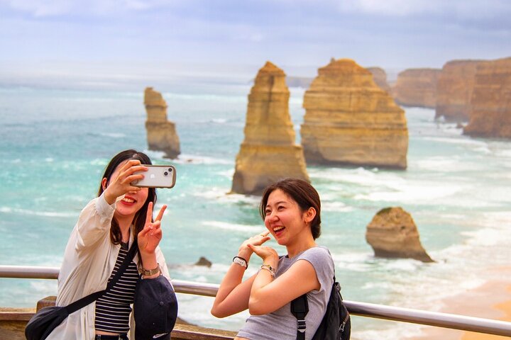 Liten grupptur som utforskar den fantastiska Great Ocean Road och 12 Apostles från Melbourne, foto 9 | wizardtrip