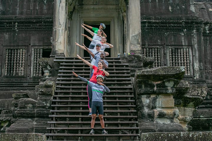 Sonnenaufgang Radtour durch alte Angkor Tempel in Siem Reap, Kambodscha, Foto 8 | wizardtrip