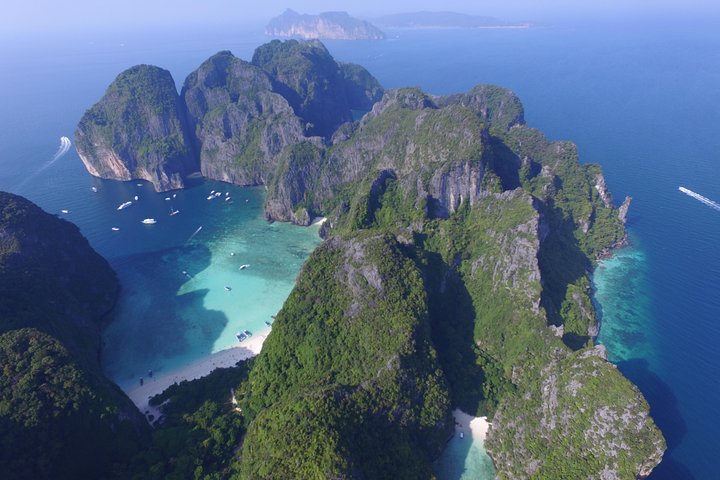 Full-Day Phi Phi Islands Tour with Lunch from Krabi | wizardtrip