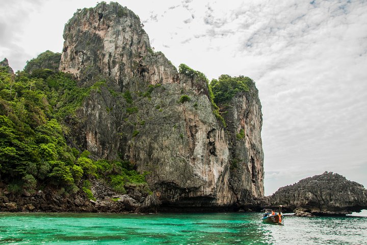 Excursion en bateau d'une journée aux magnifiques îles Phi Phi au départ de Krabi, Thaïlande, avec Maya Bay et snorkeling, photo 15 | wizardtrip