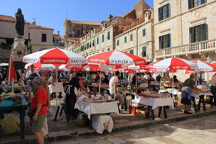 La vieille ville et le littoral de Dubrovnik vus du mont Srđ en téléphérique, photo 11 | wizardtrip