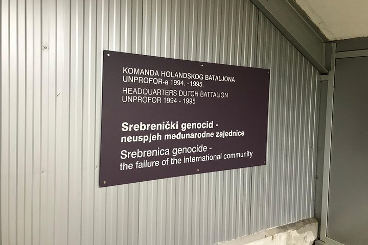 Un toccante tour di studio da Sarajevo al Memoriale del genocidio di Srebrenica, esplorando storia e memoria, foto 19 | wizardtrip