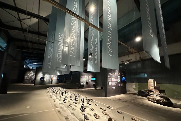 Un toccante tour di studio da Sarajevo al Memoriale del genocidio di Srebrenica, esplorando storia e memoria, foto 40 | wizardtrip