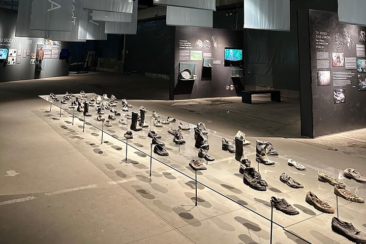 Un toccante tour di studio da Sarajevo al Memoriale del genocidio di Srebrenica, esplorando storia e memoria, foto 42 | wizardtrip