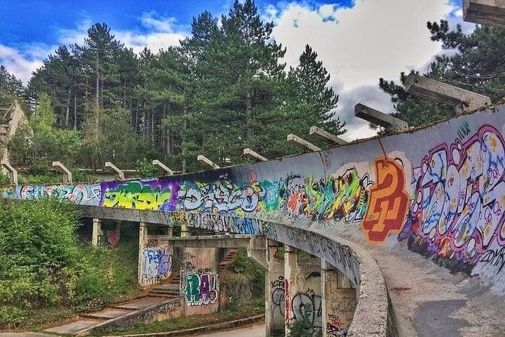 サラエボ戦争ツアー：希望のトンネルやスナイパーアレイなどの史跡を巡る、写真23 | wizardtrip