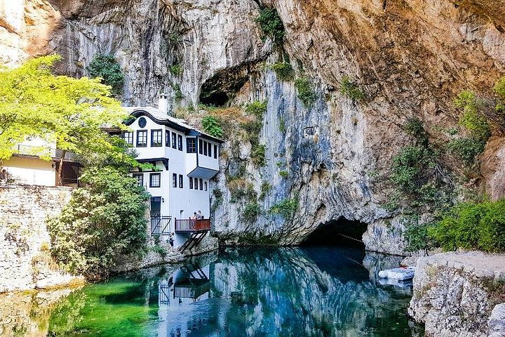 Tour de día completo explorando Mostar, Blagaj, Počitelj, cascadas de Kravice y Konjic desde Sarajevo, foto 10 | wizardtrip