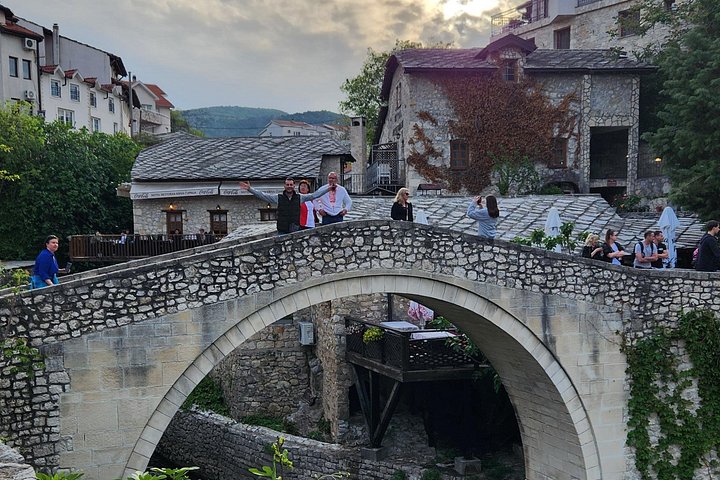 Tour de día completo explorando Mostar, Blagaj, Počitelj, cascadas de Kravice y Konjic desde Sarajevo, foto 21 | wizardtrip