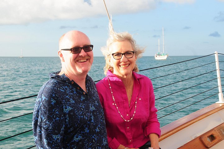 Key West solnedgangssejlads ombord på en elegant skonnert med gratis drikkevarer og forretter, foto 15 | wizardtrip