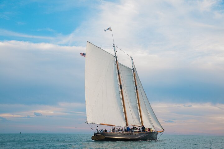 Key West solnedgangssejlads ombord på en elegant skonnert med gratis drikkevarer og forretter, foto 20 | wizardtrip