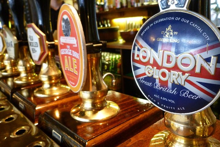 Explore pubs históricos de Londres num tour guiado a pé, descobrindo joias literárias e arquitetónicas, foto 7 | wizardtrip