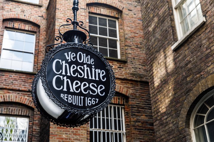 Explore pubs históricos de Londres num tour guiado a pé, descobrindo joias literárias e arquitetónicas, foto 12 | wizardtrip