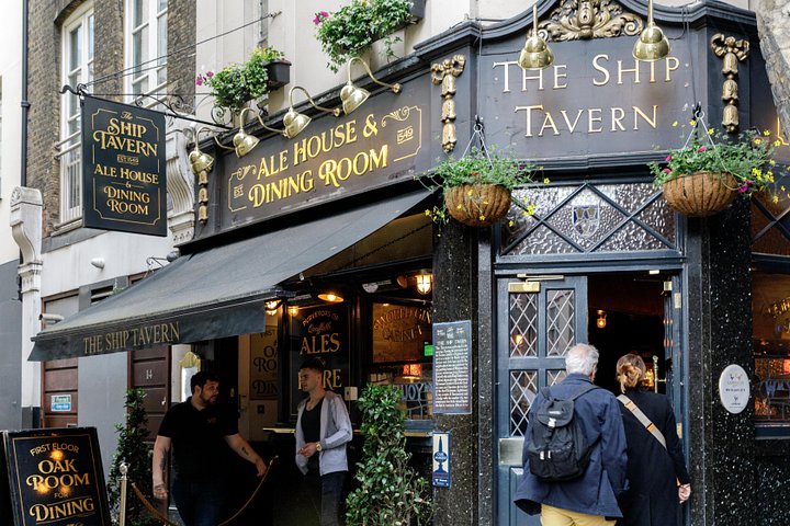 Explore pubs históricos de Londres num tour guiado a pé, descobrindo joias literárias e arquitetónicas, foto 26 | wizardtrip