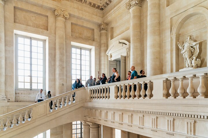 Visita guiada ao suntuoso Palácio de Versalhes e a seus magníficos jardins, perto de Paris, na França, foto 7 | wizardtrip
