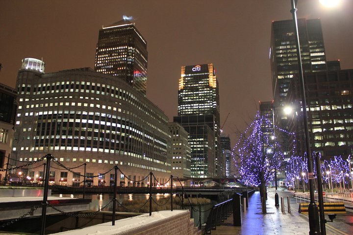 夜のロンドンのきらめくクリスマスイルミネーションを紹介するオープンデッキバスツアー、写真16 | wizardtrip