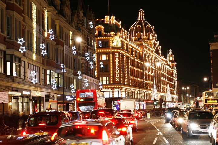 夜のロンドンのきらめくクリスマスイルミネーションを紹介するオープンデッキバスツアー、写真21 | wizardtrip