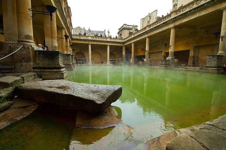 Day tour from London to Stonehenge and Bath, featuring ancient stones and Roman baths, photo 17 | wizardtrip