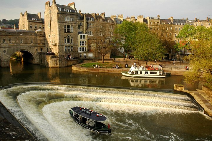 Day tour from London to Stonehenge and Bath, featuring ancient stones and Roman baths, photo 25 | wizardtrip