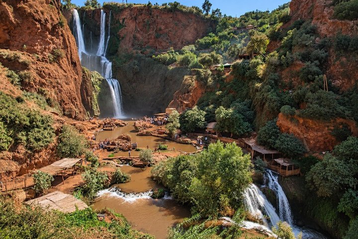 Marrakech : Excursion d'une journée aux cascades d'Ouzoud, balade en bateau et déjeuner en option | wizardtrip