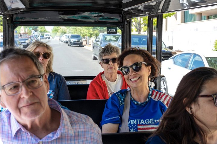 Guided E-Cart tour of Washington D.C.'s historic monuments and landmarks, including the White House, photo 7 | wizardtrip