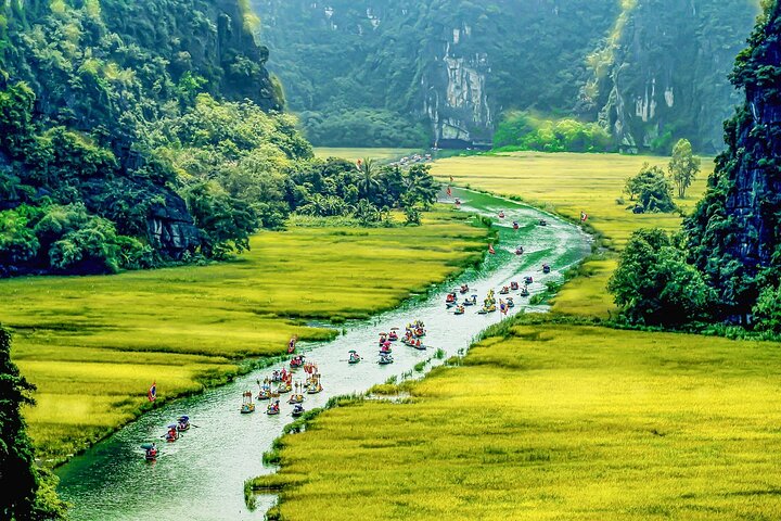 Luxury Full Day Ninh Binh Tour From Hanoi | wizardtrip