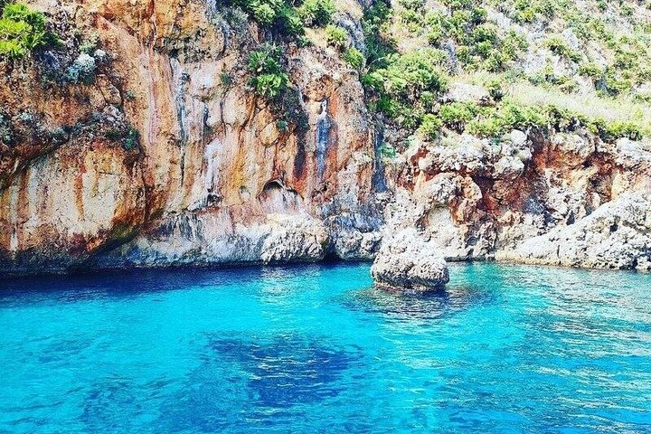 Båttur längs Siciliens kust, utforskar vikar och havsgrottor nära San Vito lo Capo och Scopello, foto 19 | wizardtrip