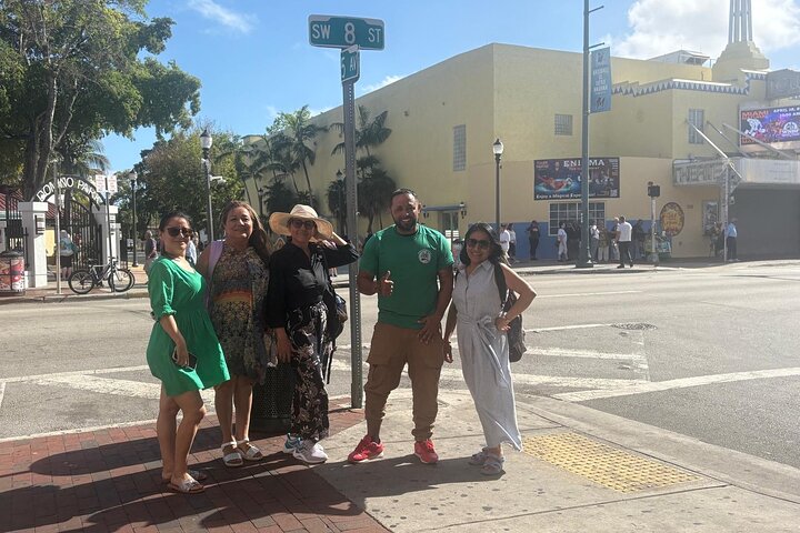 Tour pela cidade de Miami com South Beach, arte de Wynwood, cultura de Little Havana e horizonte de Key Biscayne, foto 11 | wizardtrip