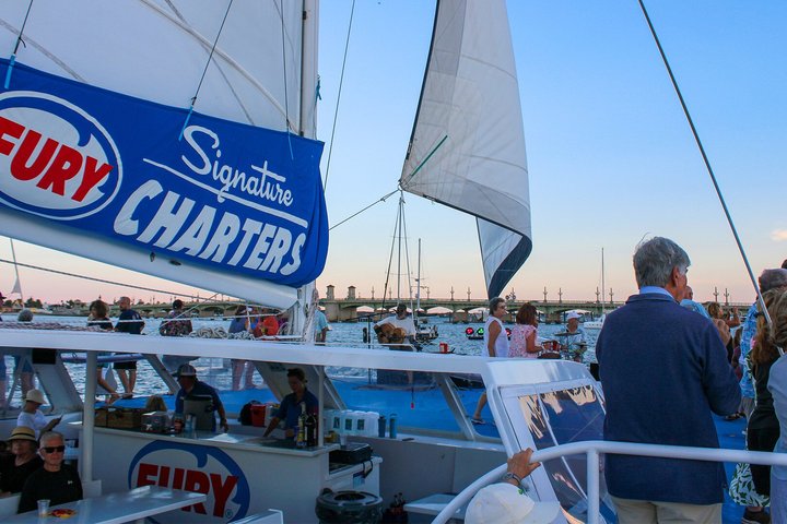 Goditi una crociera musicale su un catamarano a St. Augustine, con tramonto e vista sulla città, foto 17 | wizardtrip