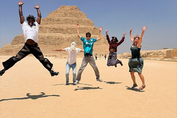 Explore ancient Egyptian pyramids and artifacts on a guided day tour from Cairo, photo 7 | wizardtrip