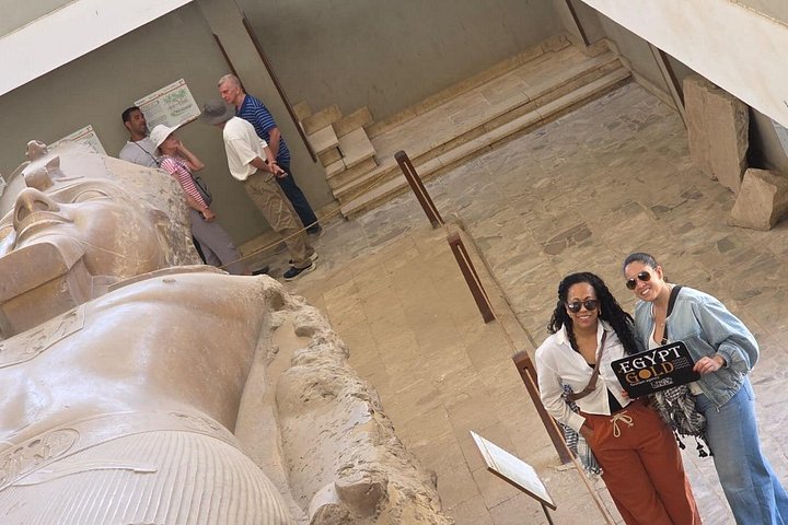 Explore ancient Egyptian pyramids and artifacts on a guided day tour from Cairo, photo 8 | wizardtrip