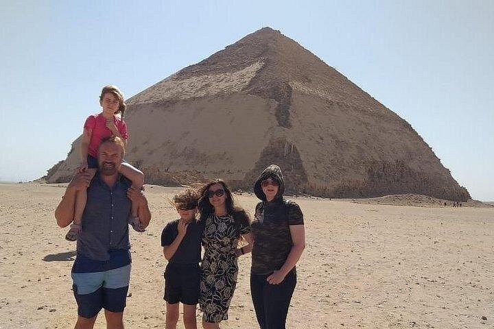 Explore ancient Egyptian pyramids and artifacts on a guided day tour from Cairo, photo 18 | wizardtrip