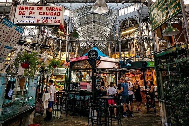 Privat guidet tur, der udforsker ikoniske vartegn og livlige kvarterer i Buenos Aires, foto 8 | wizardtrip