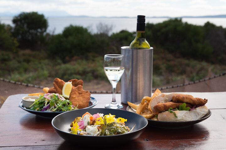 Full-day tour to Bruny Island from Hobart, featuring coastal wilderness cruise and wildlife spotting, photo 6 | wizardtrip